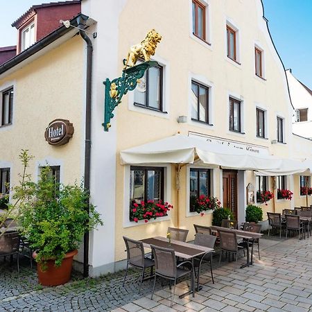 Hotel Zum Loewen Weissenhorn Exterior foto